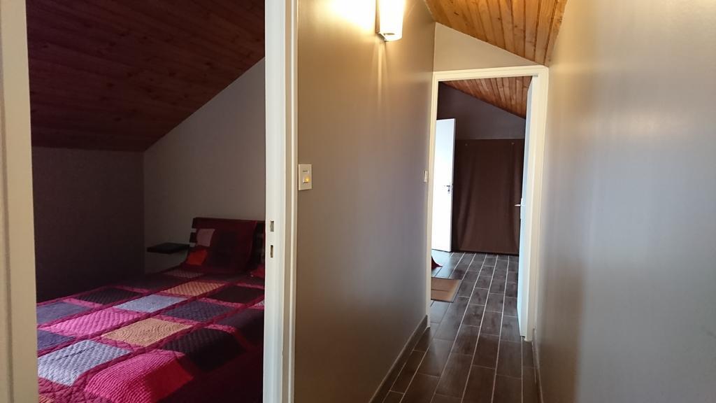 Gites De L'Archange Courtils Zewnętrze zdjęcie